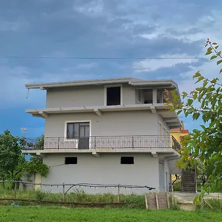 Villa * Δυρράχιο